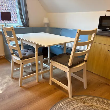 Apartment Schoene 4-zi -fewo Nahe Ostsee Mit Tollem Garten