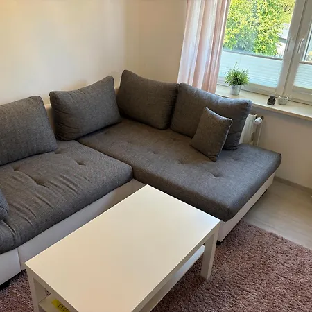 Apartment Schoene 4-zi -fewo Nahe Ostsee Mit Tollem Garten Bendfeld